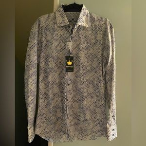 Bertigo Casual Button Down.